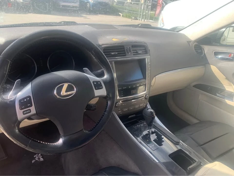 2011 Lexus IS 2nd Gen - Image 10 of 10