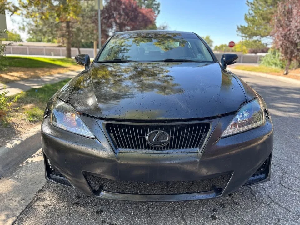 2011 Lexus IS 2nd Gen - Image 2 of 10