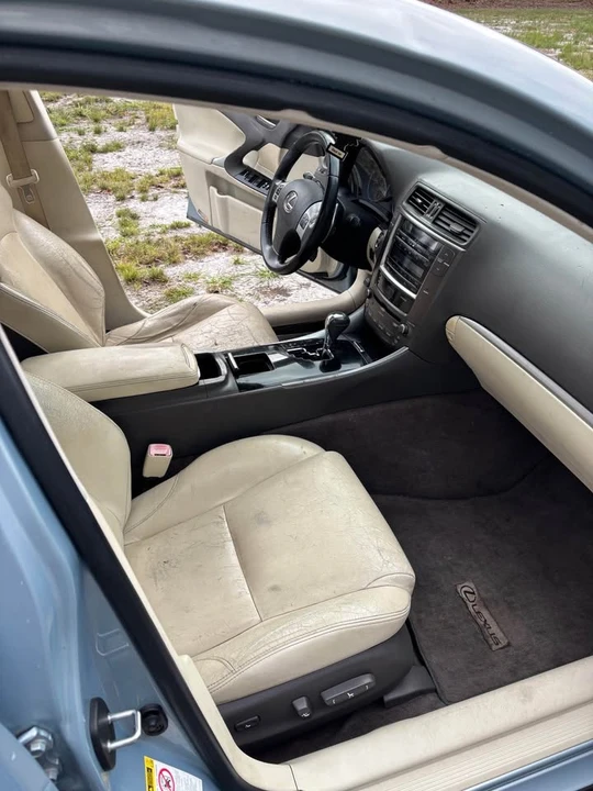 2011 Lexus IS 2nd Gen - Image 9 of 9