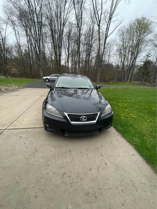 2011 Lexus IS 2nd Gen - Image 2 of 7