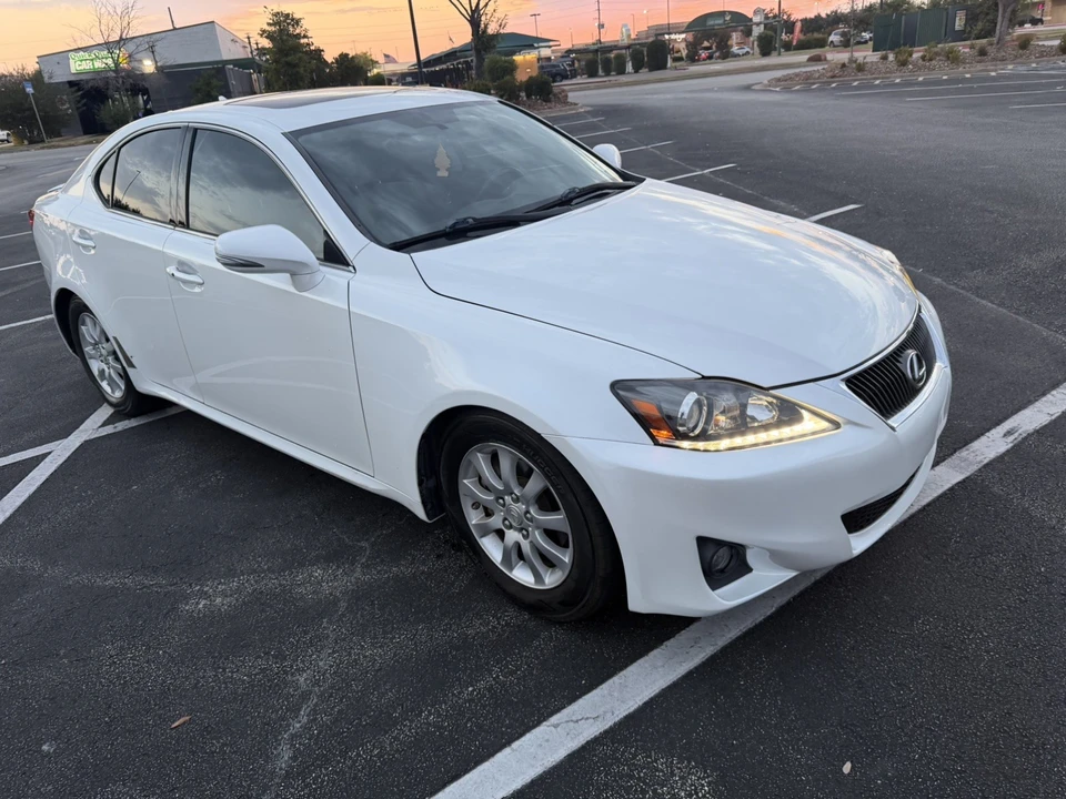 2011 Lexus IS 2nd Gen - Image 2 of 11