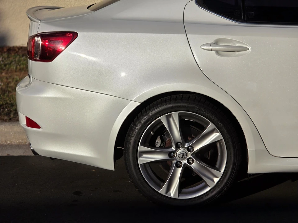 2011 Lexus IS 2nd Gen - Image 8 of 21