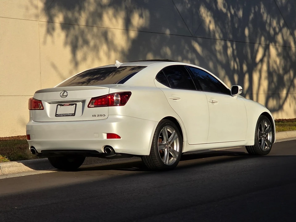 2011 Lexus IS 2nd Gen - Image 4 of 21