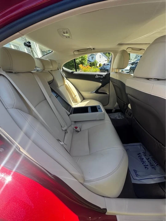 2011 Lexus IS 2nd Gen - Image 5 of 6