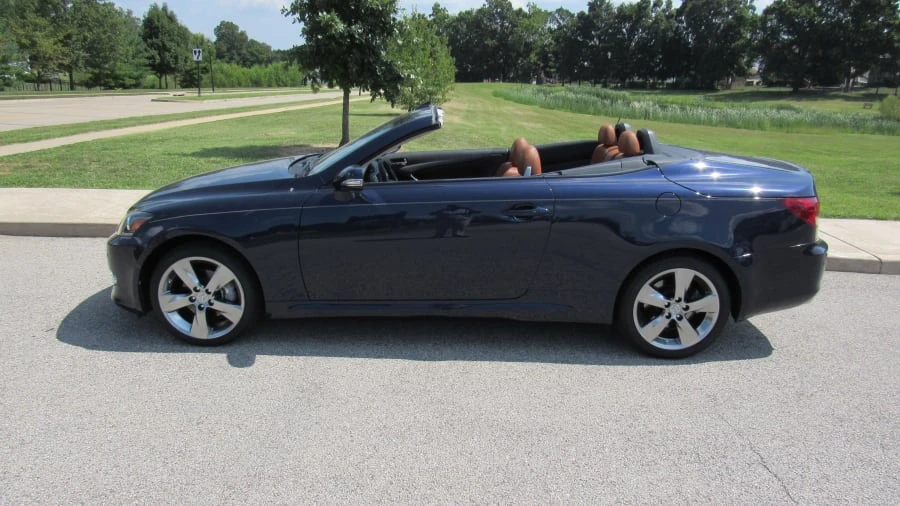 2011 Lexus IS 2nd Gen - Image 2 of 11