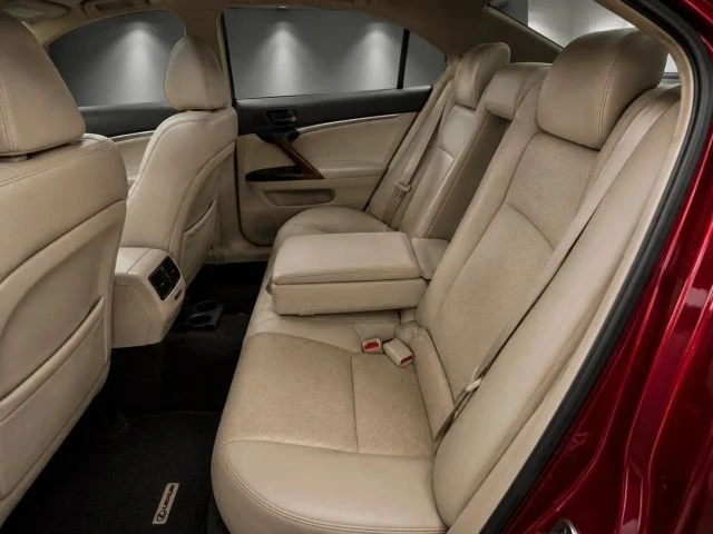 2011 Lexus IS 2nd Gen - Image 7 of 7