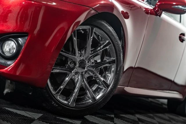 2011 Lexus IS 2nd Gen - Image 11 of 21
