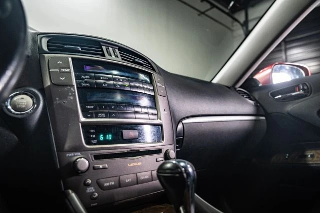 2011 Lexus IS 2nd Gen - Image 21 of 21