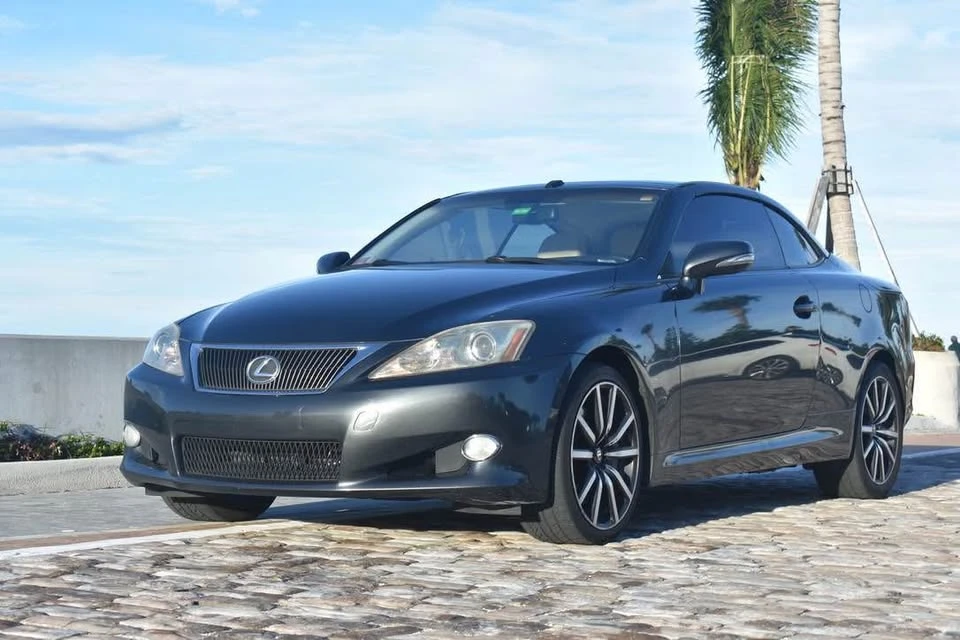 2011 Lexus IS 2nd Gen - Image 6 of 6