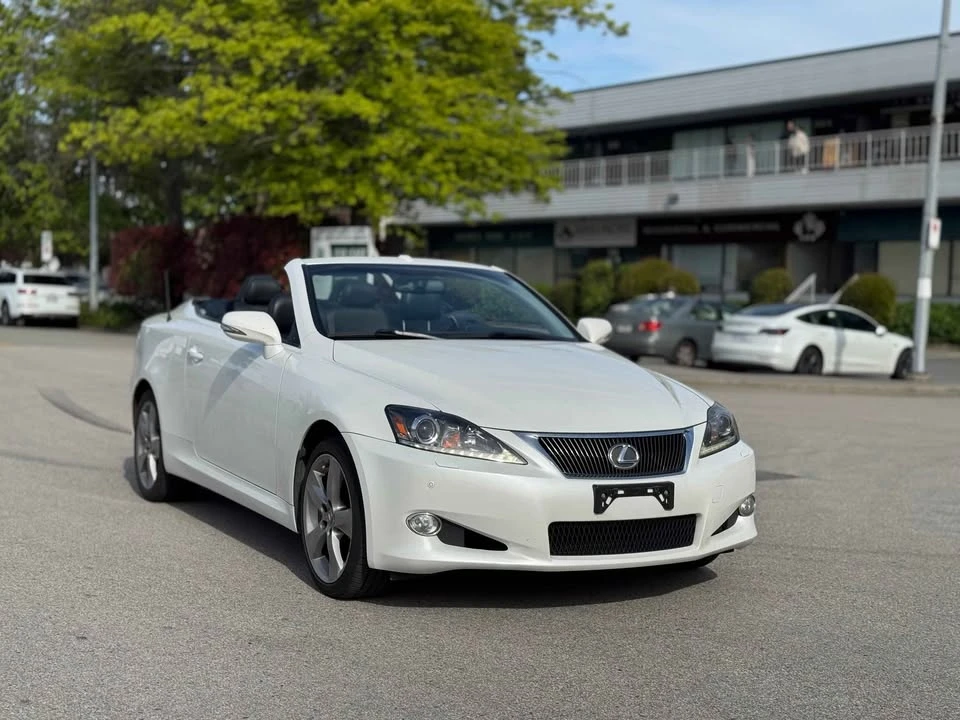 2011 Lexus IS 2nd Gen - Image 2 of 12