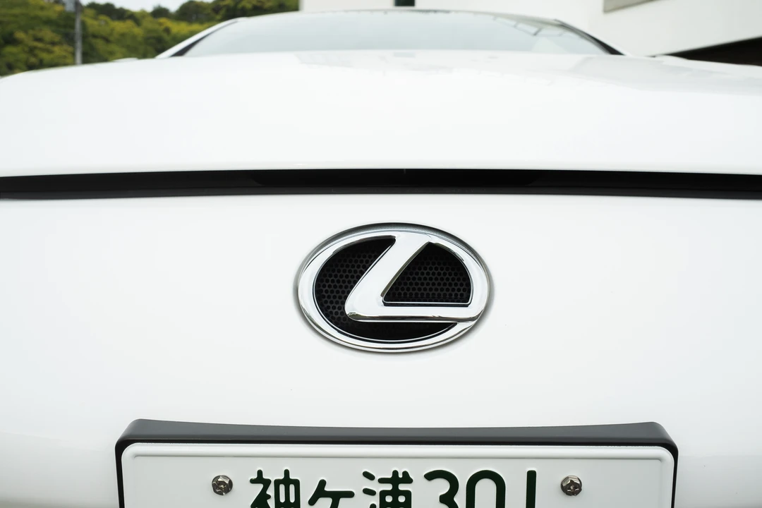 2011 Lexus LFA - Image 14 of 31