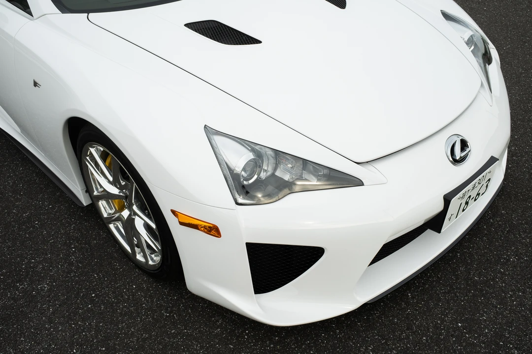 2011 Lexus LFA - Image 16 of 31
