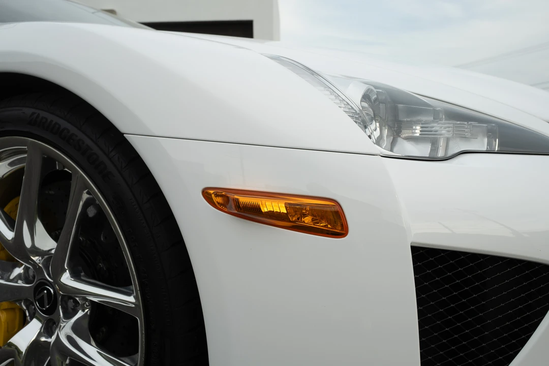 2011 Lexus LFA - Image 19 of 31