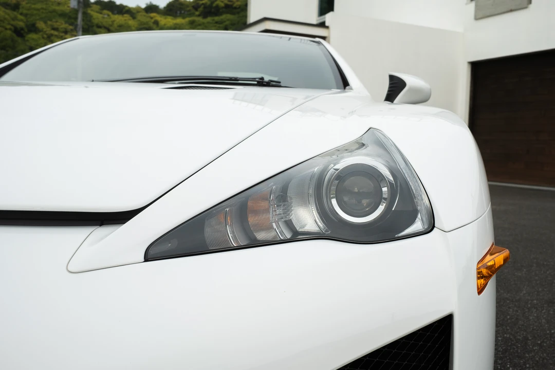 2011 Lexus LFA - Image 20 of 31