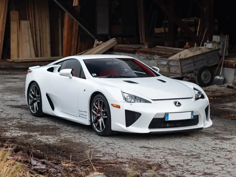 2011 Lexus LFA - Image 25 of 31
