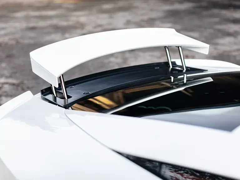 2011 Lexus LFA - Image 28 of 31