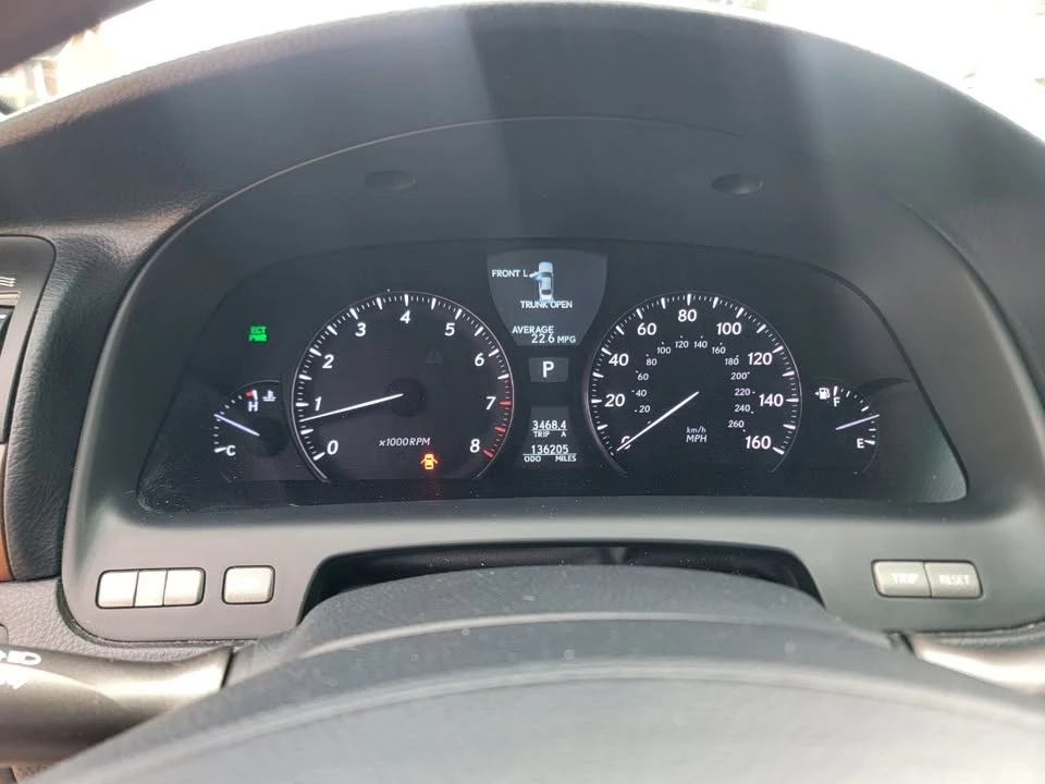 2011 Lexus LS 4th Gen - Image 16 of 20