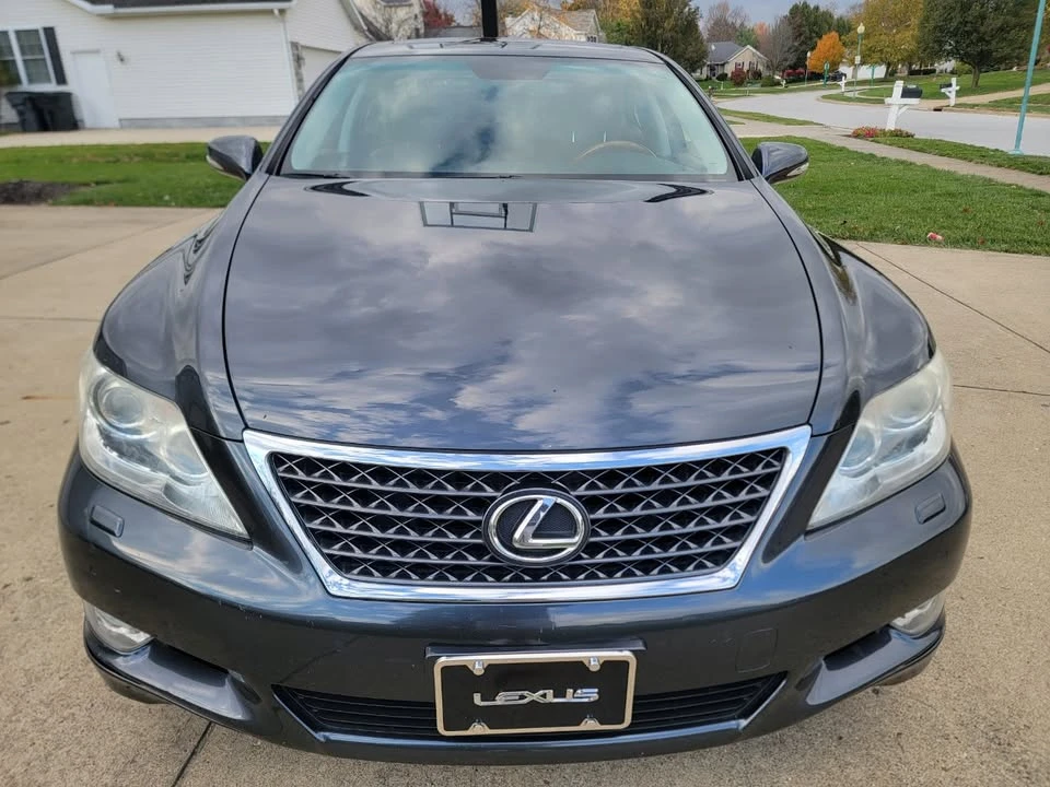 2011 Lexus LS 4th Gen - Image 7 of 20