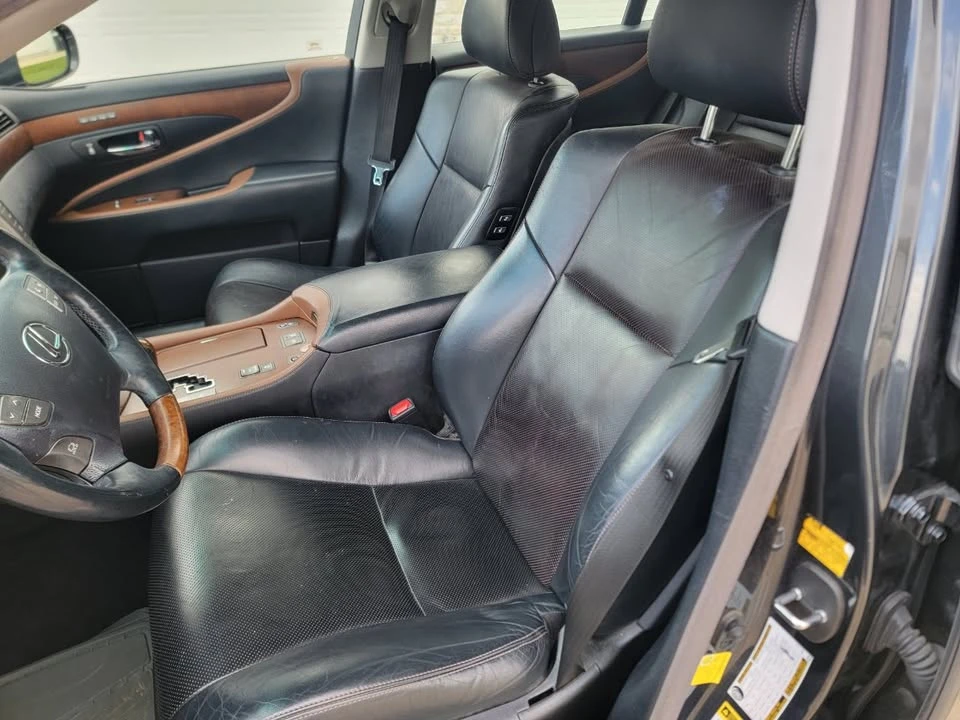 2011 Lexus LS 4th Gen - Image 12 of 20