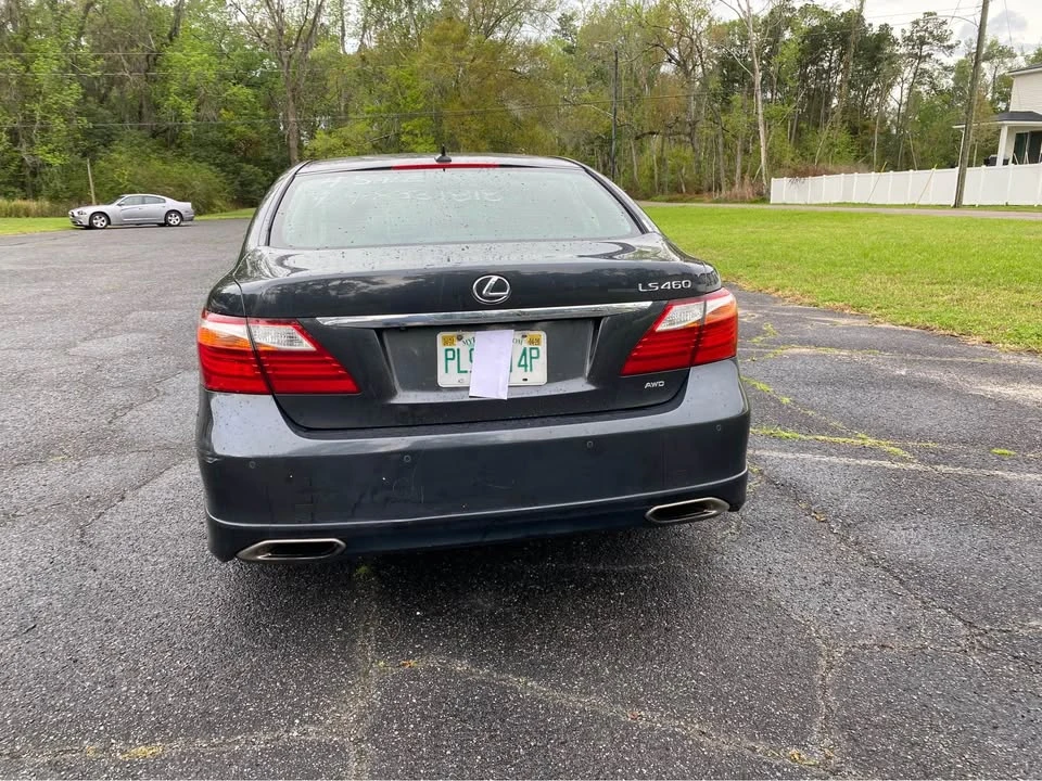 2011 Lexus LS 4th Gen - Image 9 of 15