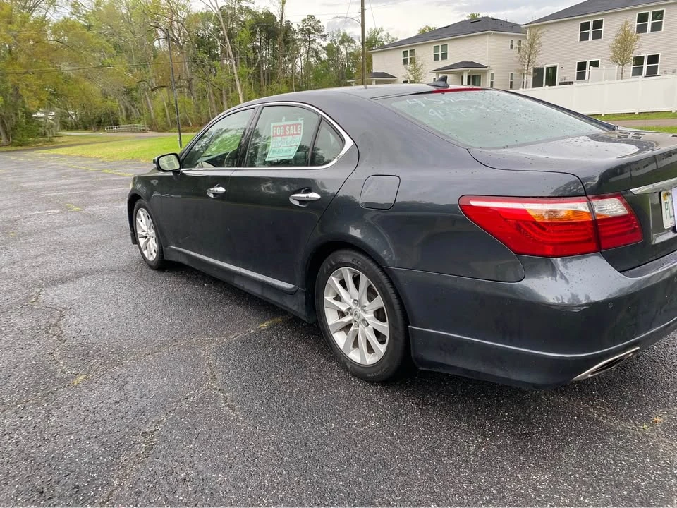 2011 Lexus LS 4th Gen - Image 6 of 15