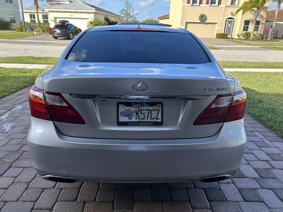 2011 Lexus LS 4th Gen - Image 6 of 20