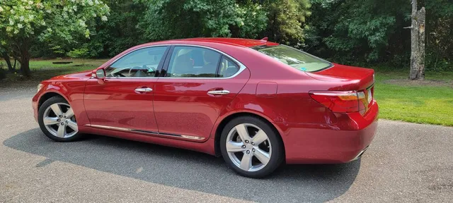 2011 Lexus LS 460