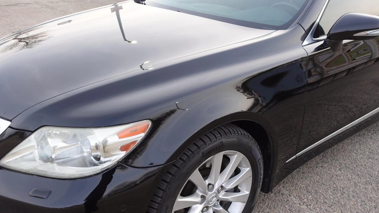 2011 Lexus LS 4th Gen - Image 20 of 30