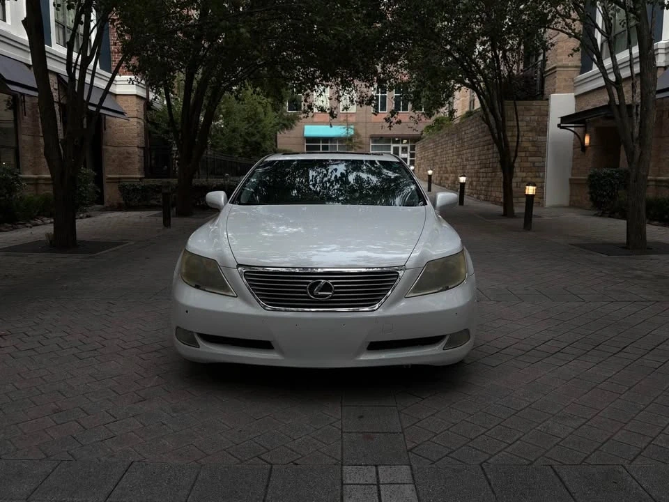 2011 Lexus LS 4th Gen - Image 2 of 11