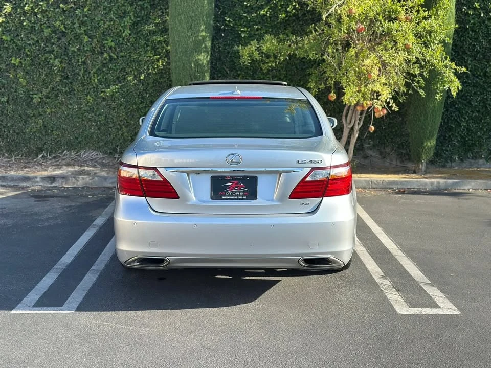 2011 Lexus LS 4th Gen - Image 5 of 20
