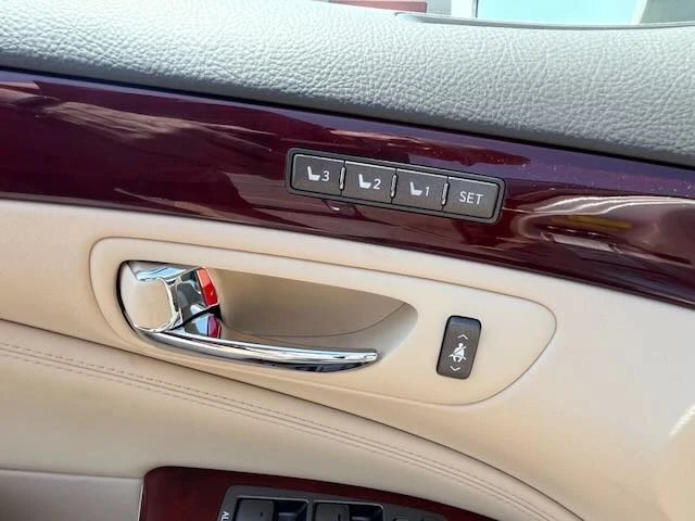 2011 Lexus LS 4th Gen - Image 10 of 15