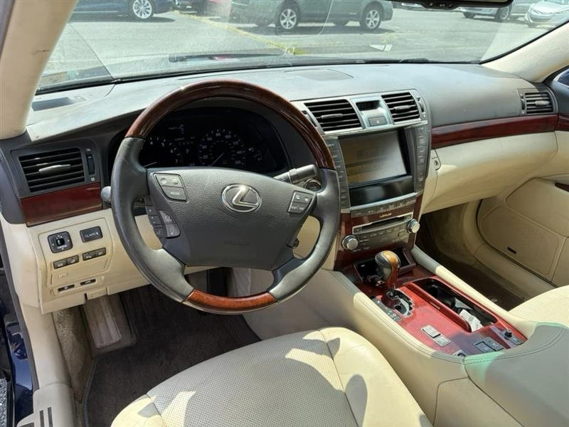 2011 Lexus LS 4th Gen - Image 14 of 18