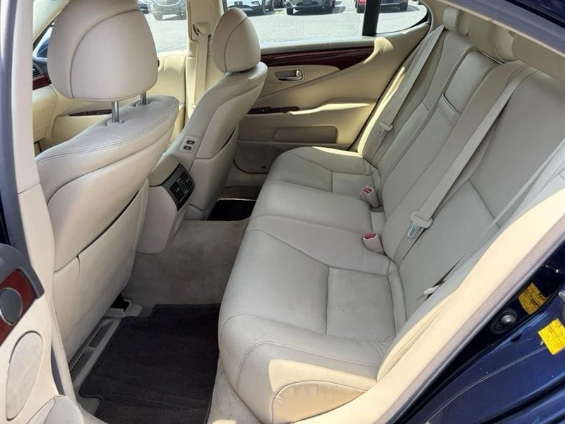 2011 Lexus LS 4th Gen - Image 10 of 18