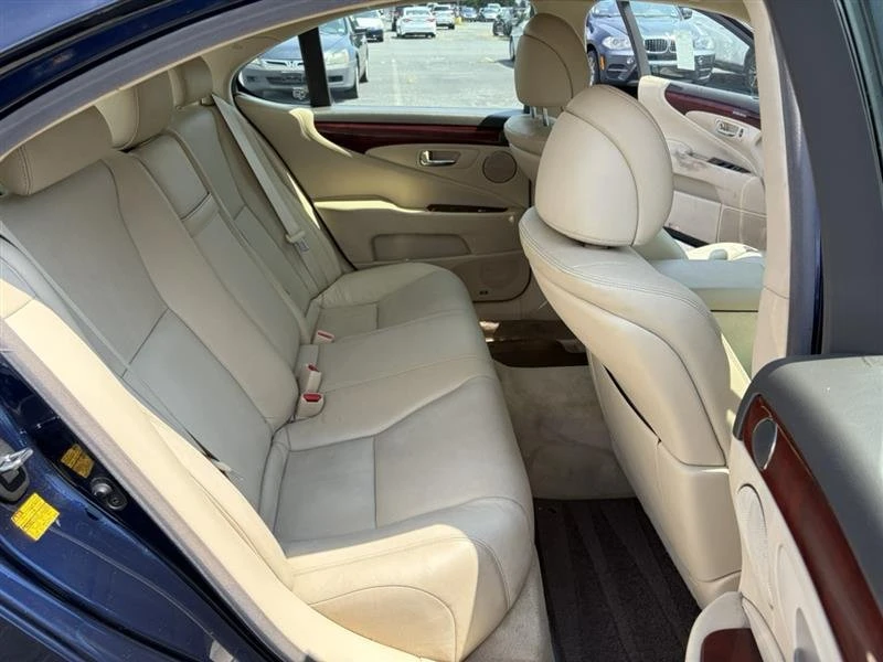 2011 Lexus LS 4th Gen - Image 11 of 18