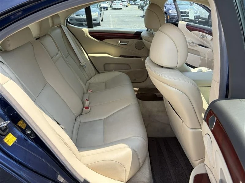 2011 Lexus LS 4th Gen - Image 12 of 18
