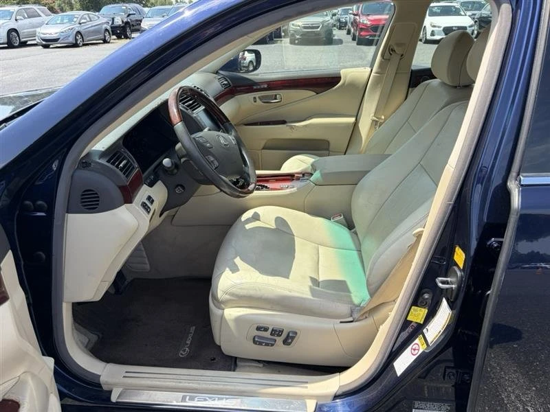 2011 Lexus LS 4th Gen - Image 9 of 18