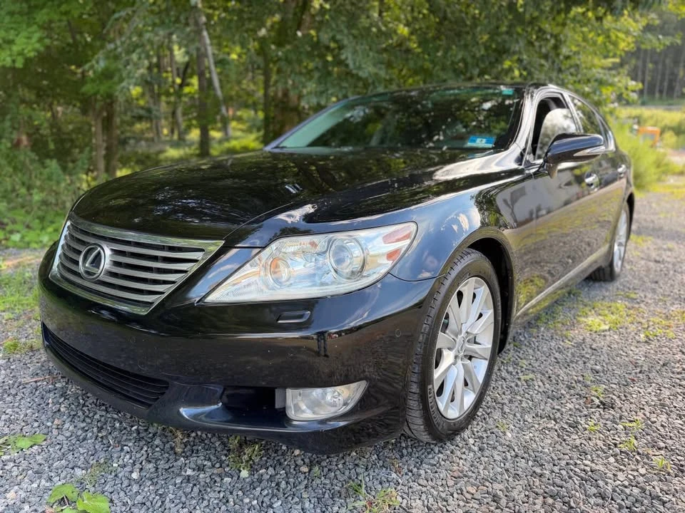2011 Lexus LS 4th Gen - Image 4 of 19