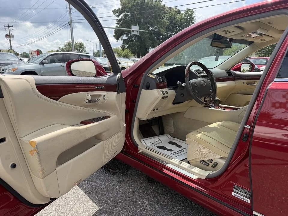 2011 Lexus LS 4th Gen - Image 7 of 20