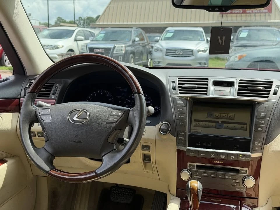 2011 Lexus LS 4th Gen - Image 18 of 20