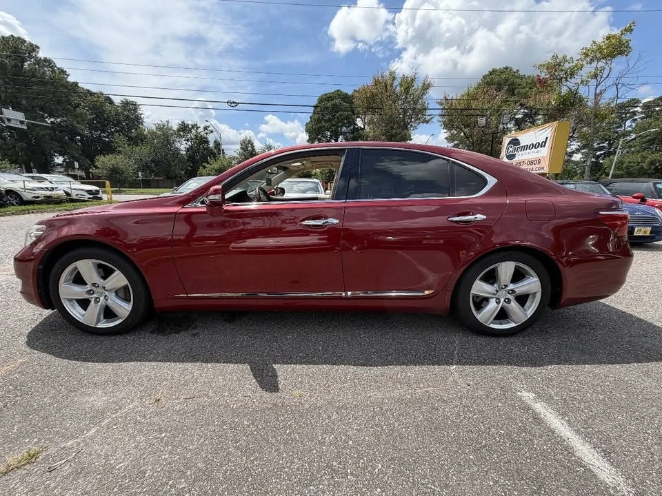 2011 Lexus LS 4th Gen - Image 8 of 20