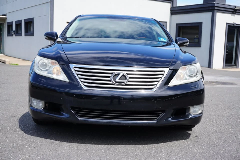 2011 Lexus LS 4th Gen - Image 7 of 20