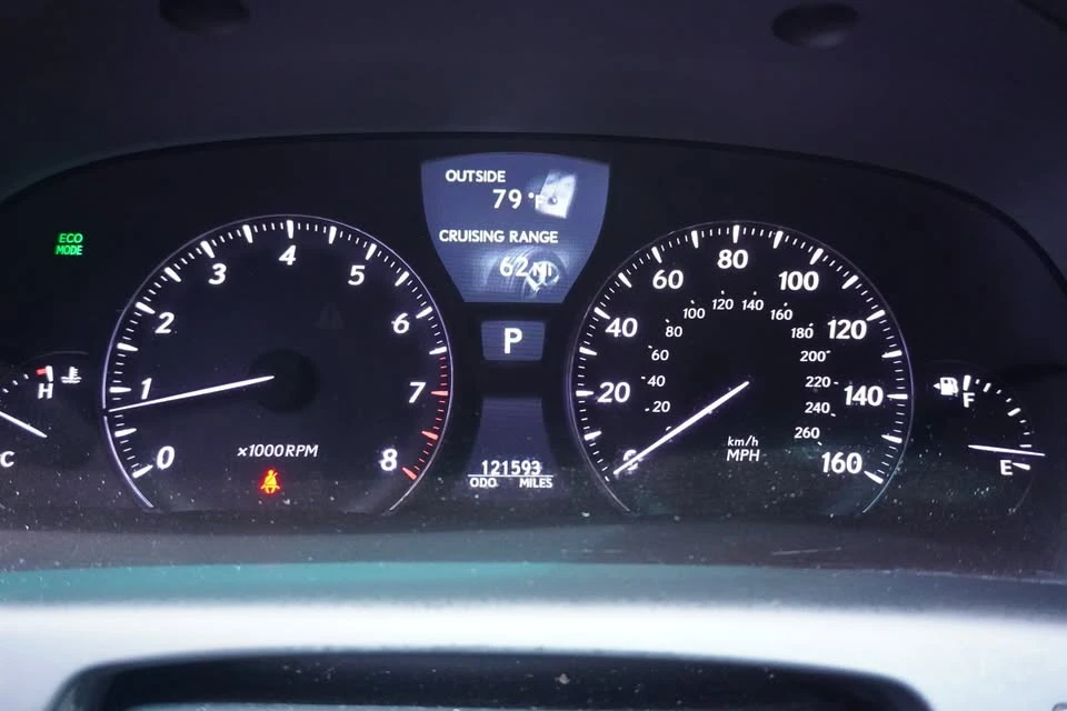 2011 Lexus LS 4th Gen - Image 13 of 20