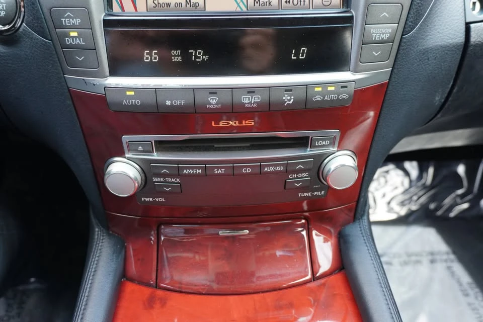 2011 Lexus LS 4th Gen - Image 16 of 20