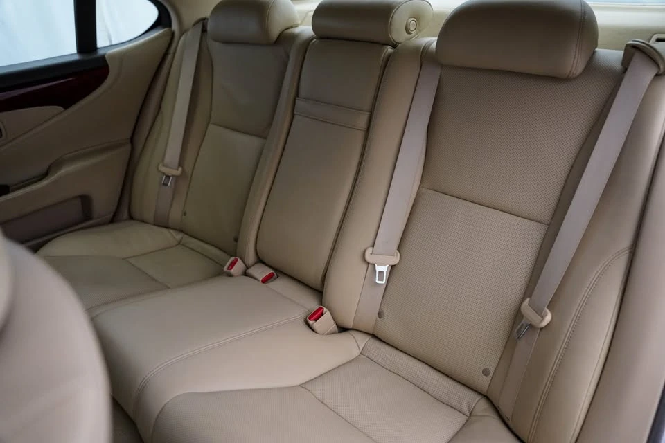 2011 Lexus LS 4th Gen - Image 10 of 17