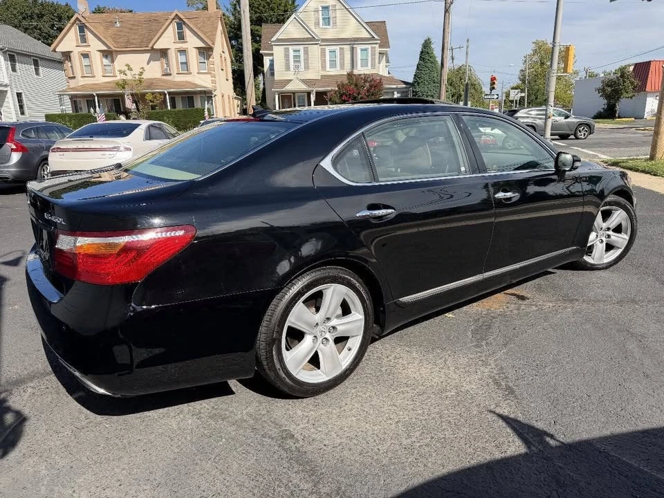 2011 Lexus LS 4th Gen - Image 7 of 20