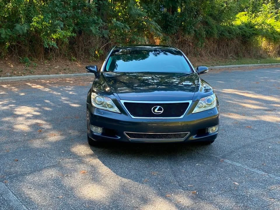 2011 Lexus LS 4th Gen - Image 2 of 20