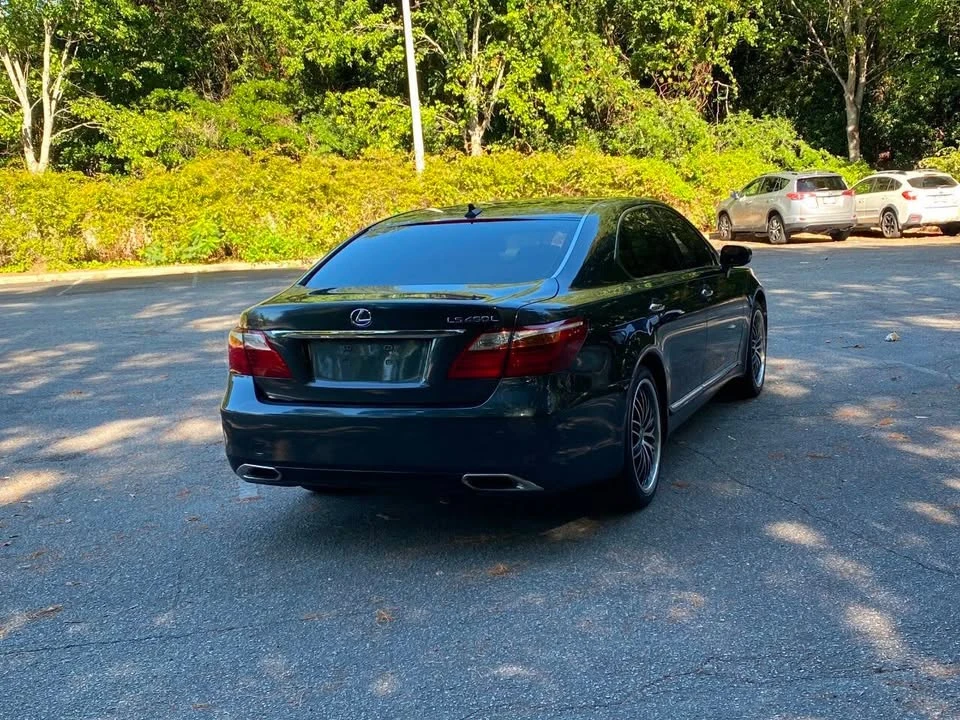 2011 Lexus LS 4th Gen - Image 6 of 20