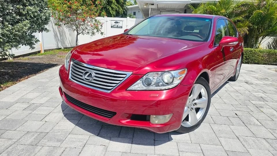 2011 Lexus LS 4th Gen - Image 2 of 20