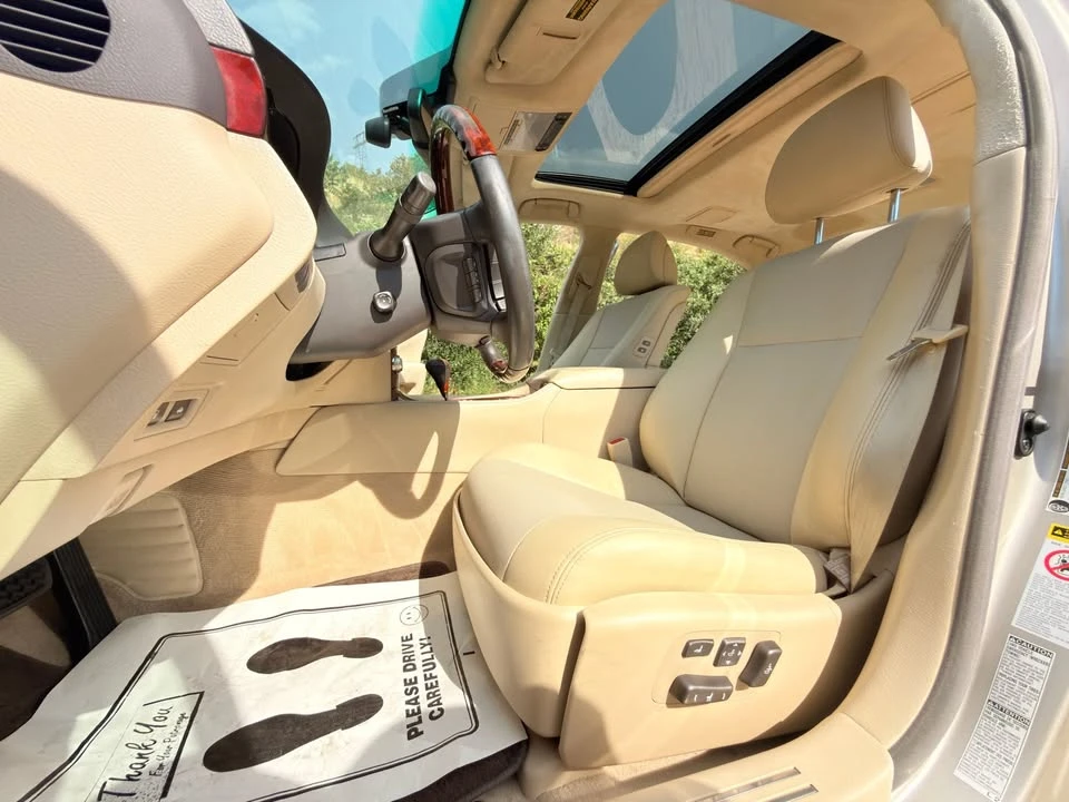 2011 Lexus LS 4th Gen - Image 15 of 20