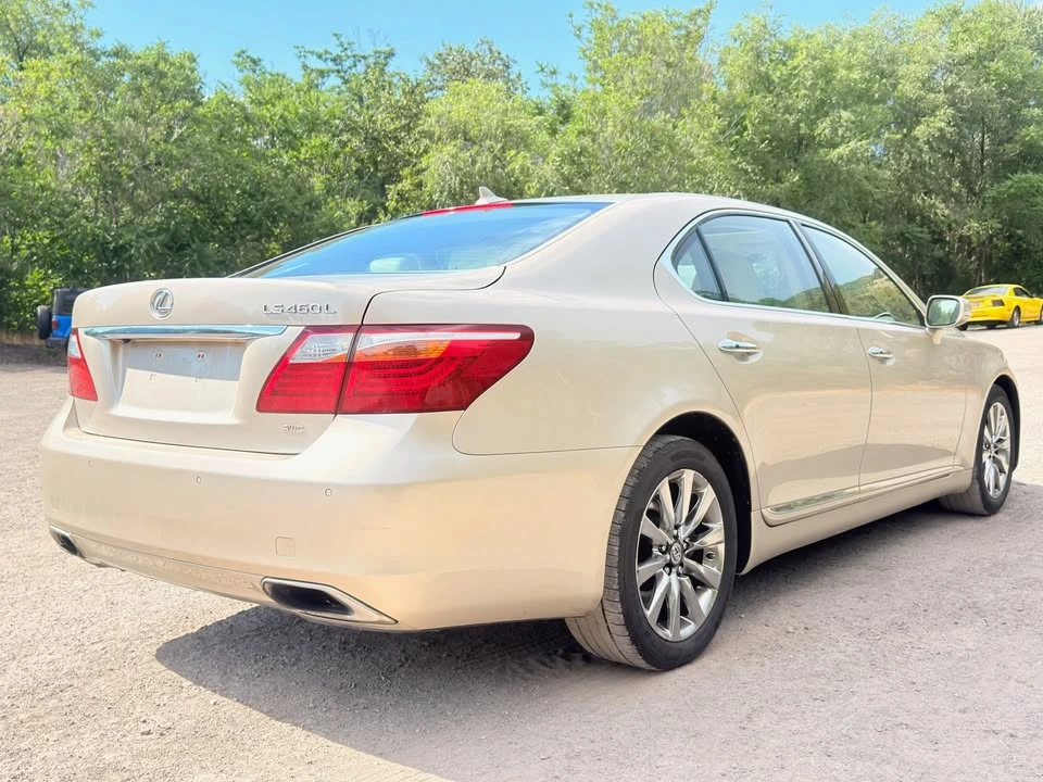 2011 Lexus LS 4th Gen - Image 6 of 20